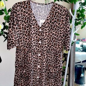 Mini tshirt cheetah dress. Size m but runs roomy